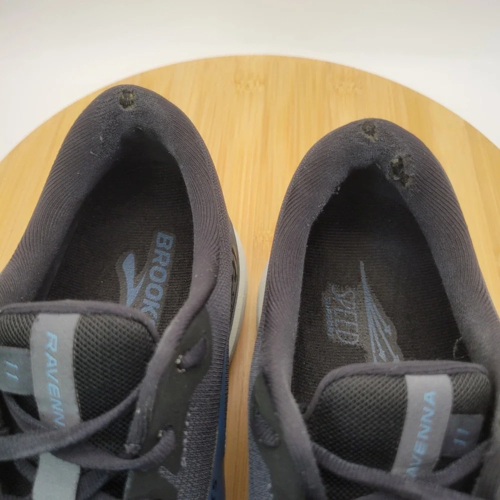 Brooks Ravenna 11 Mens Running Shoes Grey Blue 1103301D060 Size 11.5